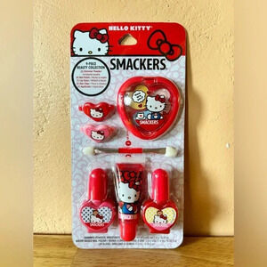 Hello Kitty 9pc. Beauty Collection. Made by Sanrio + Lip Smackers. Adorable. NWT